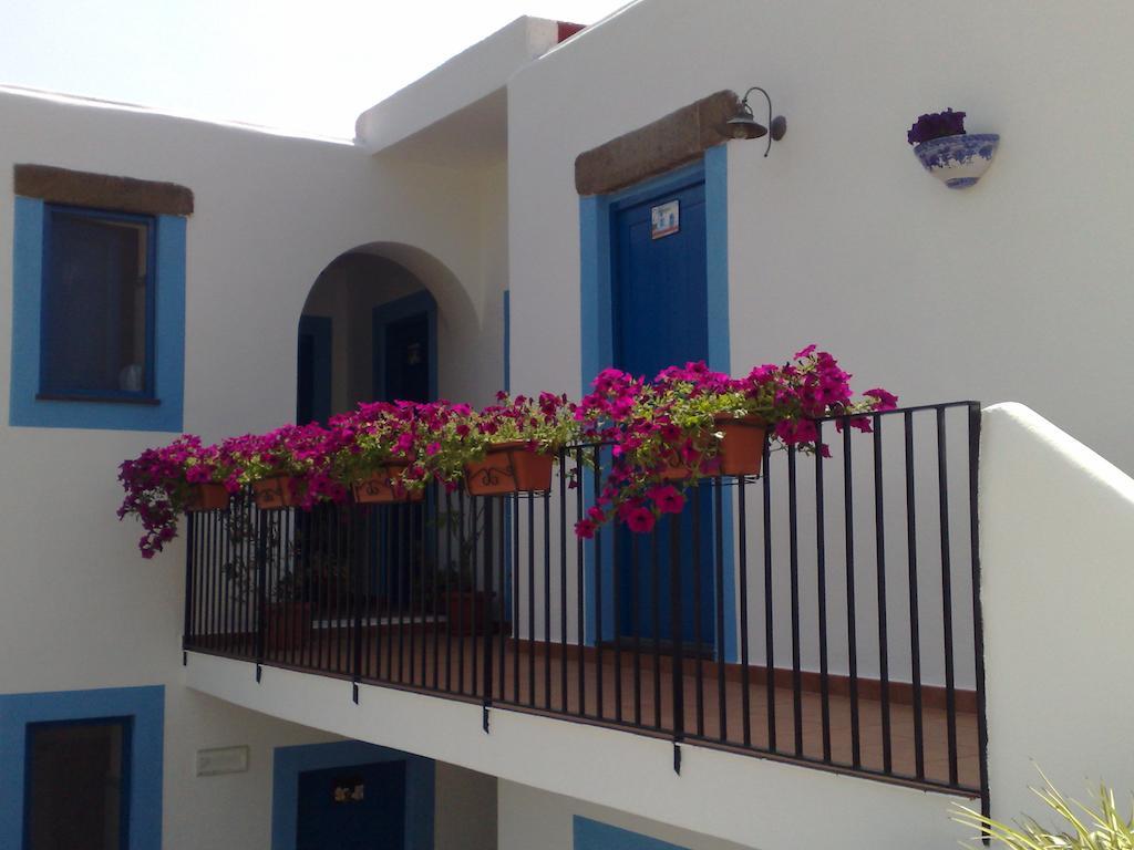 Hotel Punta Barone Santa Marina Salina Exterior foto