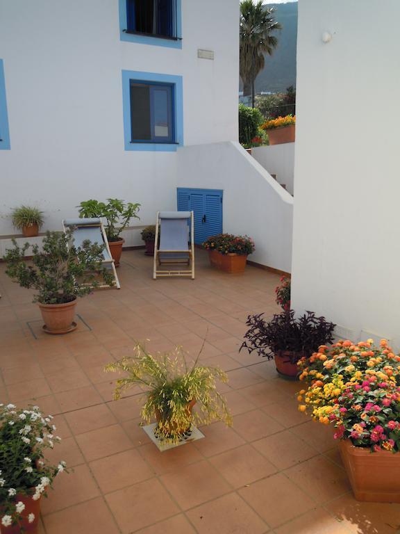 Hotel Punta Barone Santa Marina Salina Exterior foto